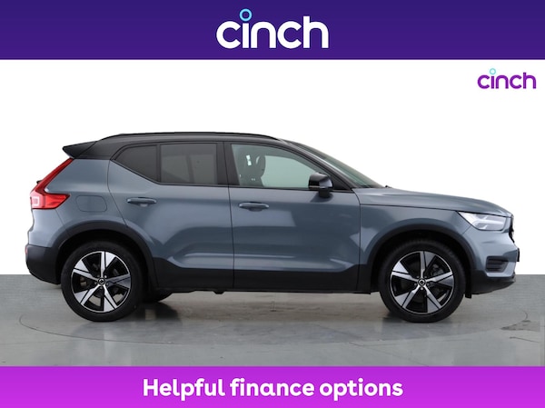 Used Volvo XC40 2022 for sale - 76241869: Photo 2