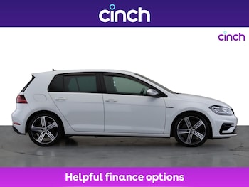 Used Volkswagen Golf 2017 for sale - 77079772: Photo