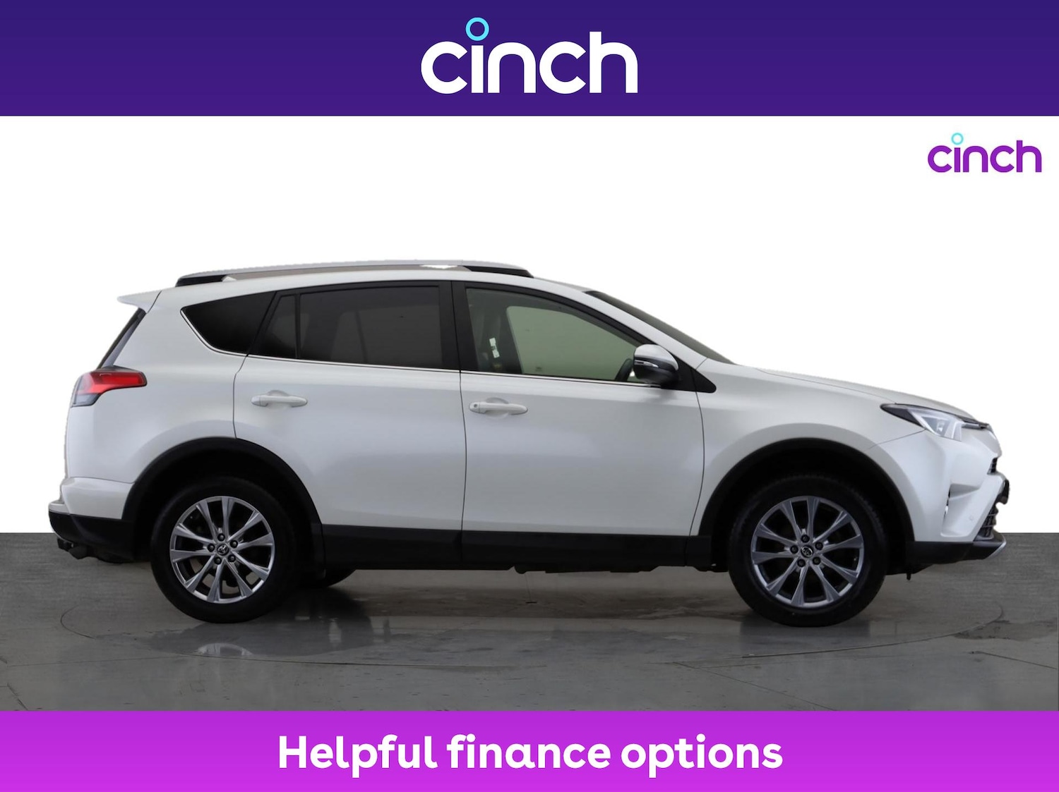 Used Toyota RAV4 2017 for sale - 76609352: Photo 2