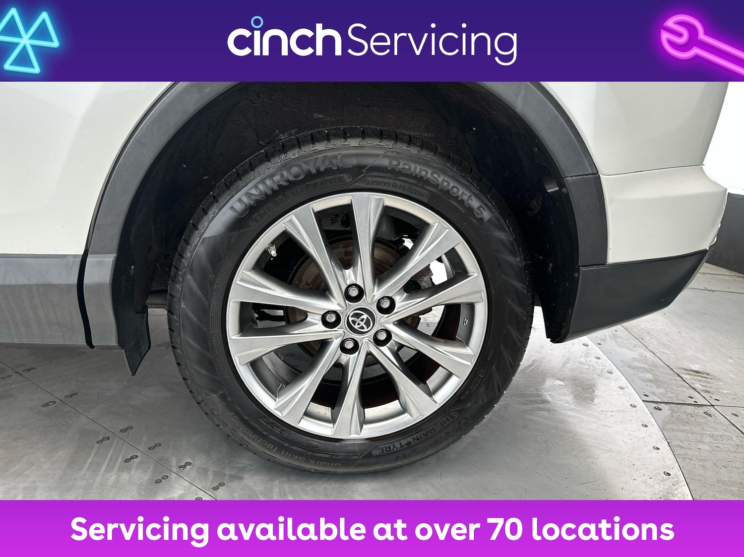 Used Toyota RAV4 2017 for sale - 76609352: Photo 26