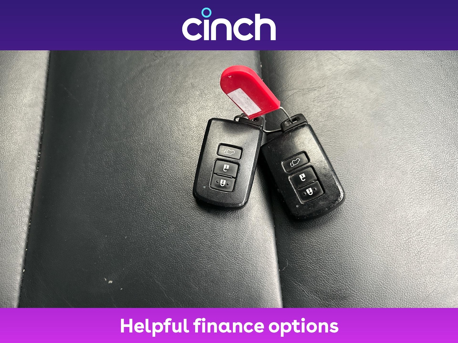 Used Toyota RAV4 2017 for sale - 76609352: Photo 30