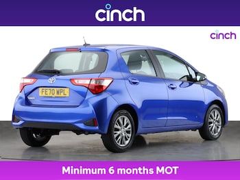 Used Toyota Yaris 2020 for sale - 75412302: Photo