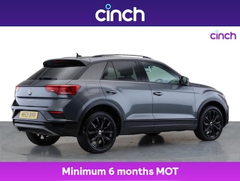 Used Volkswagen T-Roc 2021 for sale - 75613477: Photo