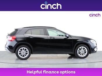 Used Mercedes-Benz GLA 2018 for sale - 76281526: Photo 2