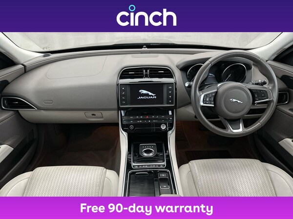 Used Jaguar XE 2018 for sale - 76257442: Photo 15