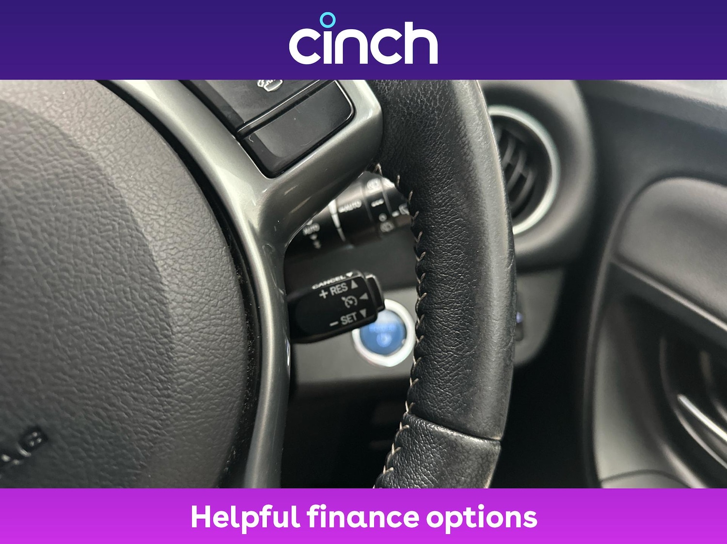 Used Toyota Yaris 2015 for sale - 76416245: Photo 30