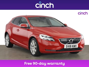 Used Volvo V40 2018 for sale - 75549589: Photo