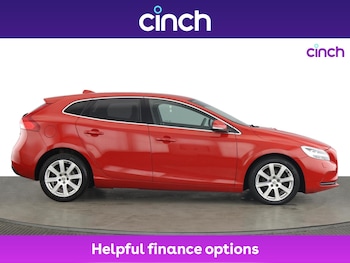 Used Volvo V40 2018 for sale - 75549589: Photo