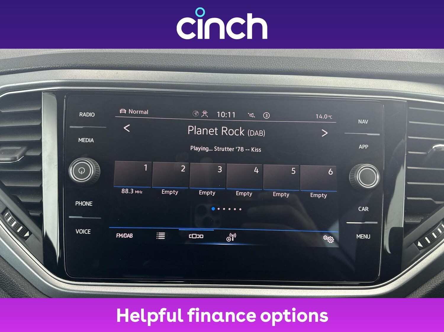 Used Volkswagen T-Roc 2021 for sale - 76672617: Photo 30