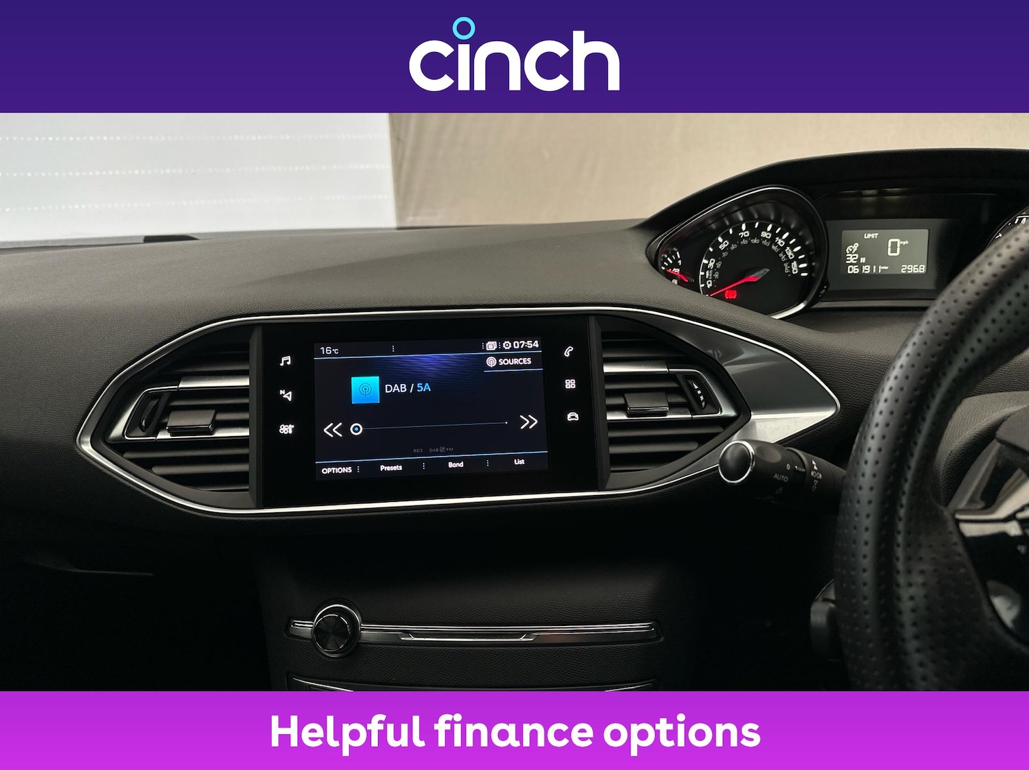 Used Peugeot 308 2018 for sale - 76324131: Photo 17