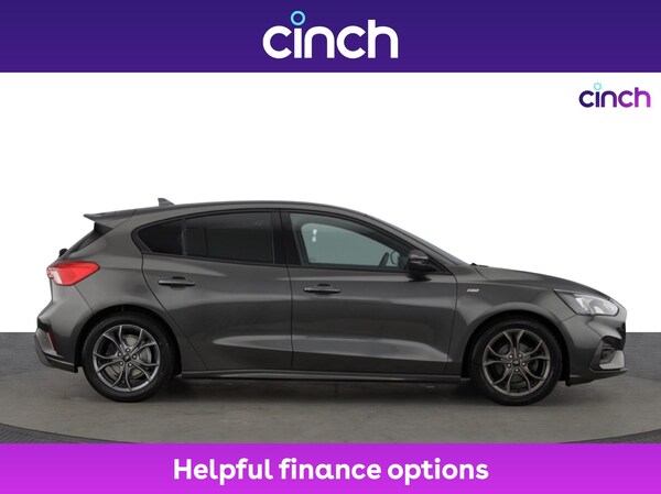 Used Ford Focus 2020 for sale - 76211263: Photo 2