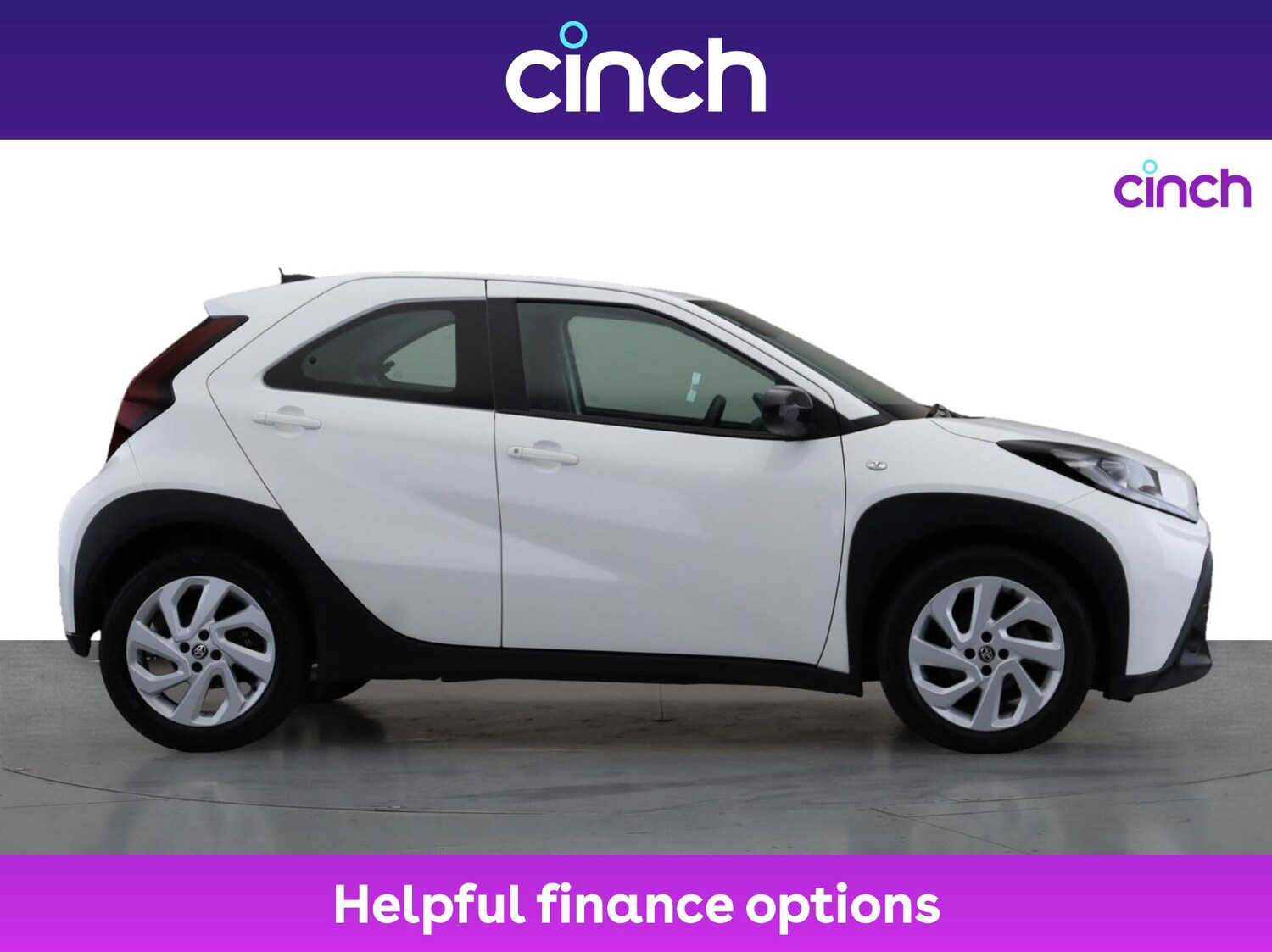 Used Toyota Aygo X 2022 for sale - 76081693: Photo 2