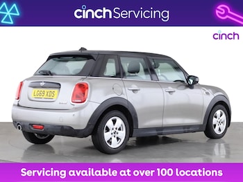 Used MINI Hatch 2019 for sale - 77095902: Photo