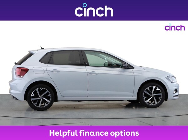 Used Volkswagen Polo 2019 for sale - 76257440: Photo 2