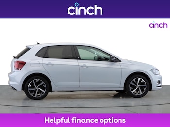 Used Volkswagen Polo 2019 for sale - 76257440: Photo 2