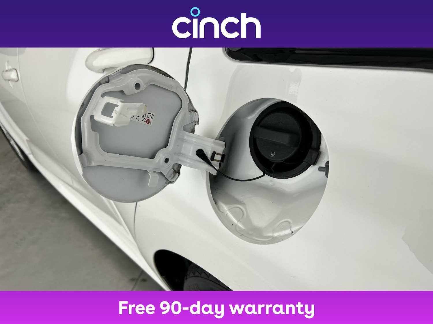 Used Toyota Yaris 2020 for sale - 77079852: Photo 29