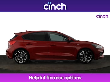Used Ford Focus 2020 for sale - 76191350: Photo 2