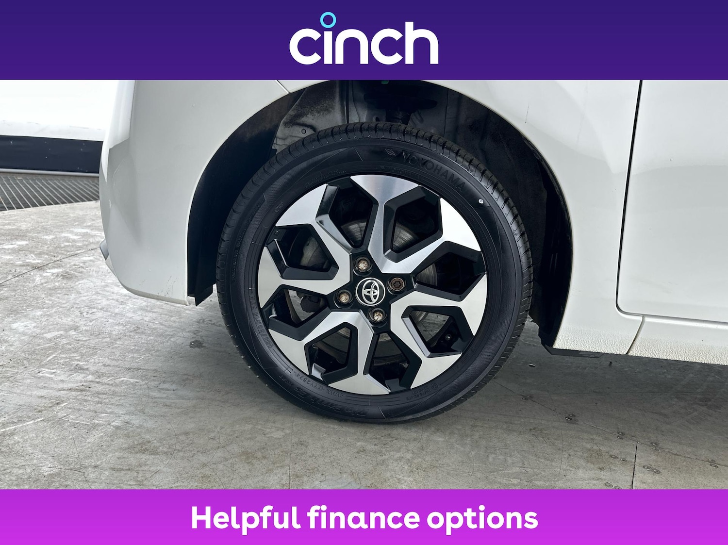 Used Toyota AYGO 2018 for sale - 76552179: Photo 24