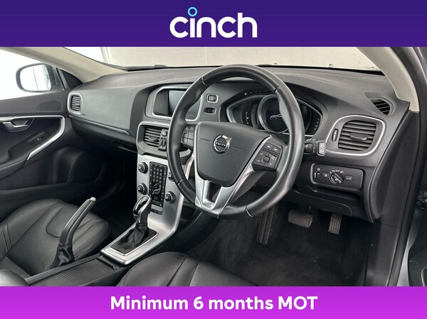Used Volvo V40 2019 for sale - 76197601: Photo 12