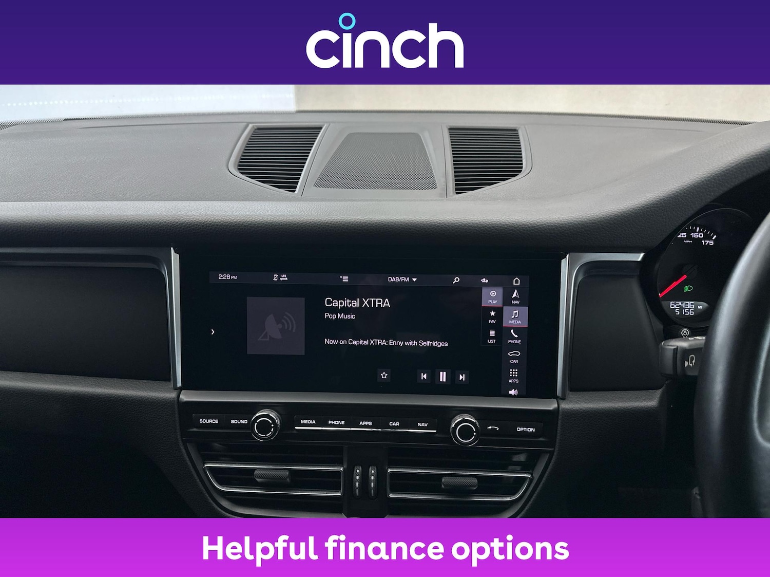 Used Porsche Macan 2020 for sale - 77020239: Photo 17