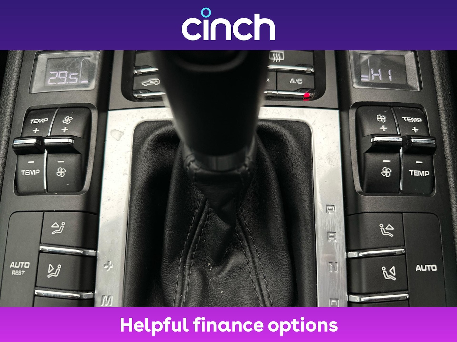 Used Porsche Macan 2020 for sale - 77020239: Photo 35