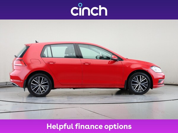 Used Volkswagen Golf 2017 for sale - 76313541: Photo 2