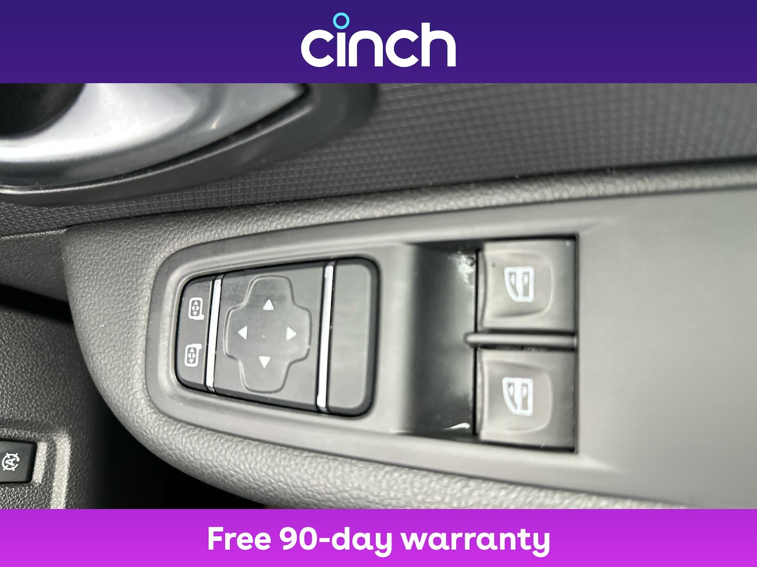 Used Renault Clio 2018 for sale - 76468970: Photo 34