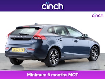 Used Volvo V40 2017 for sale - 76106602: Photo
