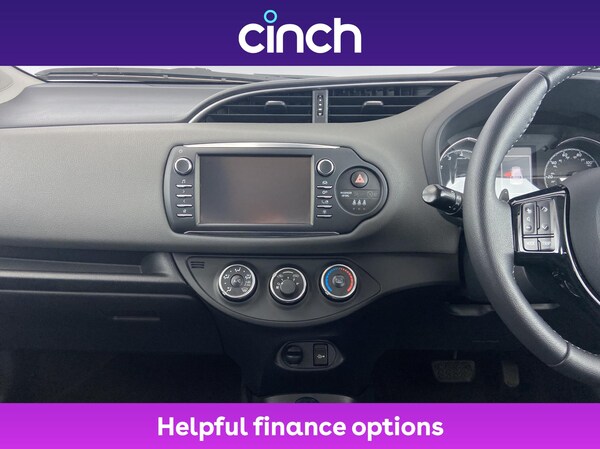 Used Toyota Yaris 2019 for sale - 76313441: Photo 17