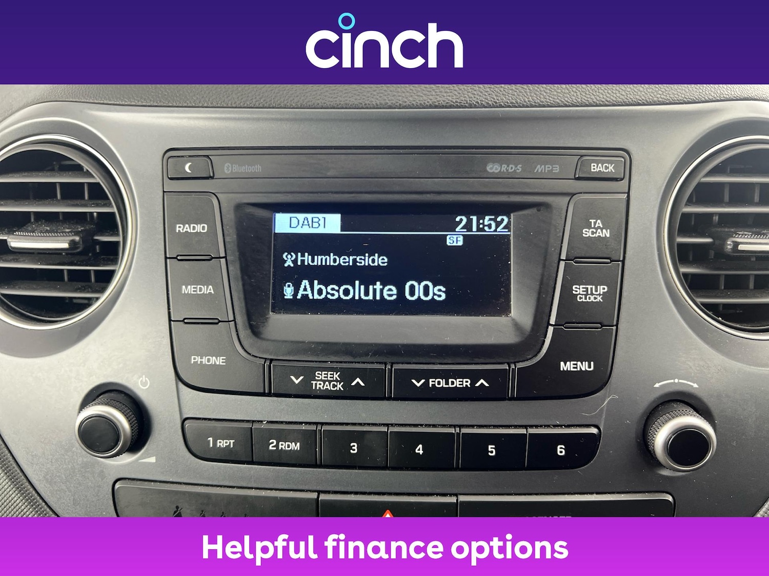 Used Hyundai i10 2017 for sale - 76495581: Photo 30