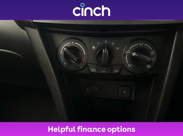 Used Suzuki Swift 2015 for sale - 76250413: Photo 30