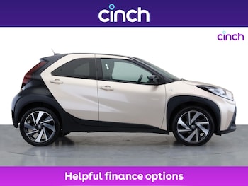 Used Toyota Aygo X 2024 for sale - 76096192: Photo 2