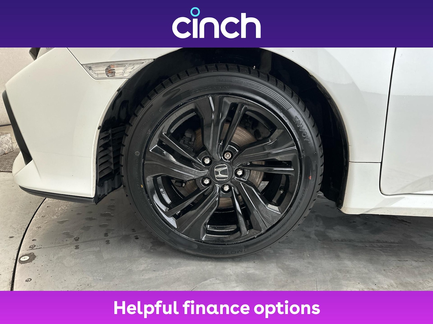 Used Honda Civic 2018 for sale - 76928128: Photo 24