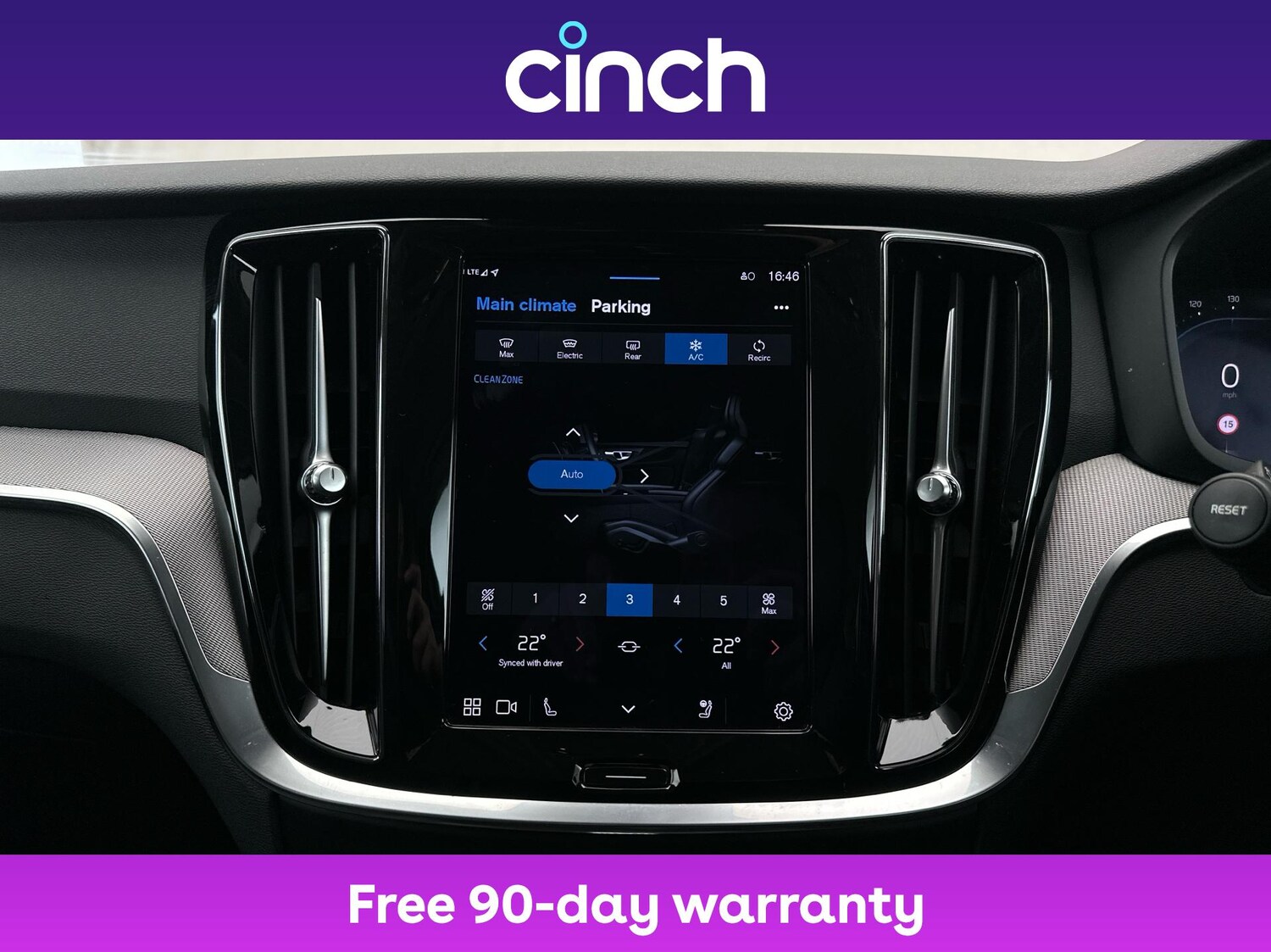 Used Volvo V60 2022 for sale - 76739285: Photo 34