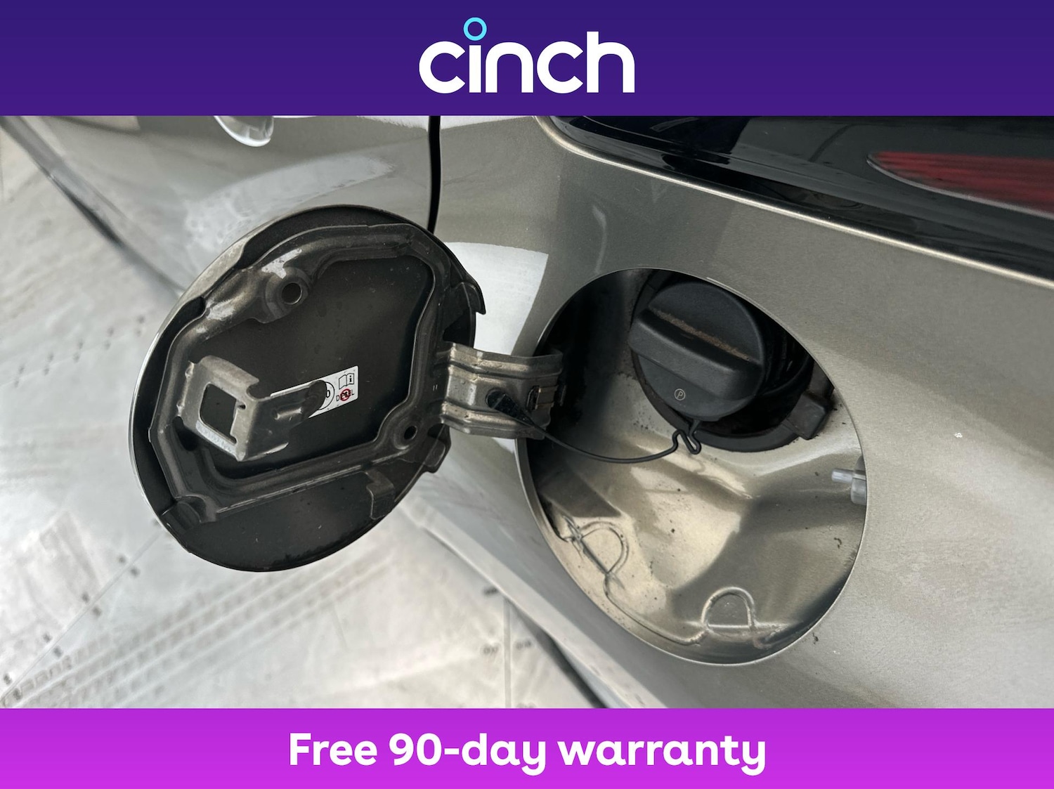 Used Toyota Yaris 2022 for sale - 76395058: Photo 29