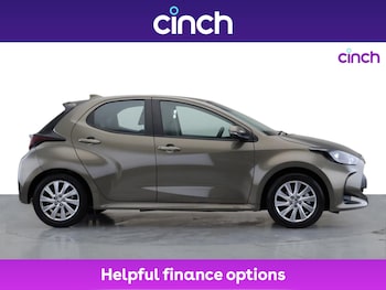 Used Toyota Yaris 2022 for sale - 76395058: Photo