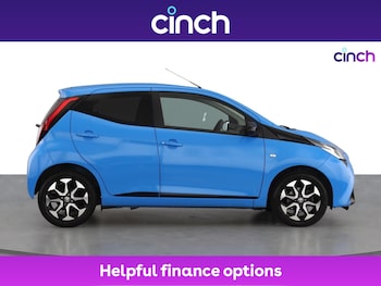 Used Toyota AYGO 2019 for sale - 76248760: Photo 2