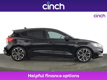 Used Ford Focus 2018 for sale - 76250335: Photo 2