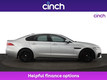 Used Jaguar XF 2018 for sale - 75360966: Photo