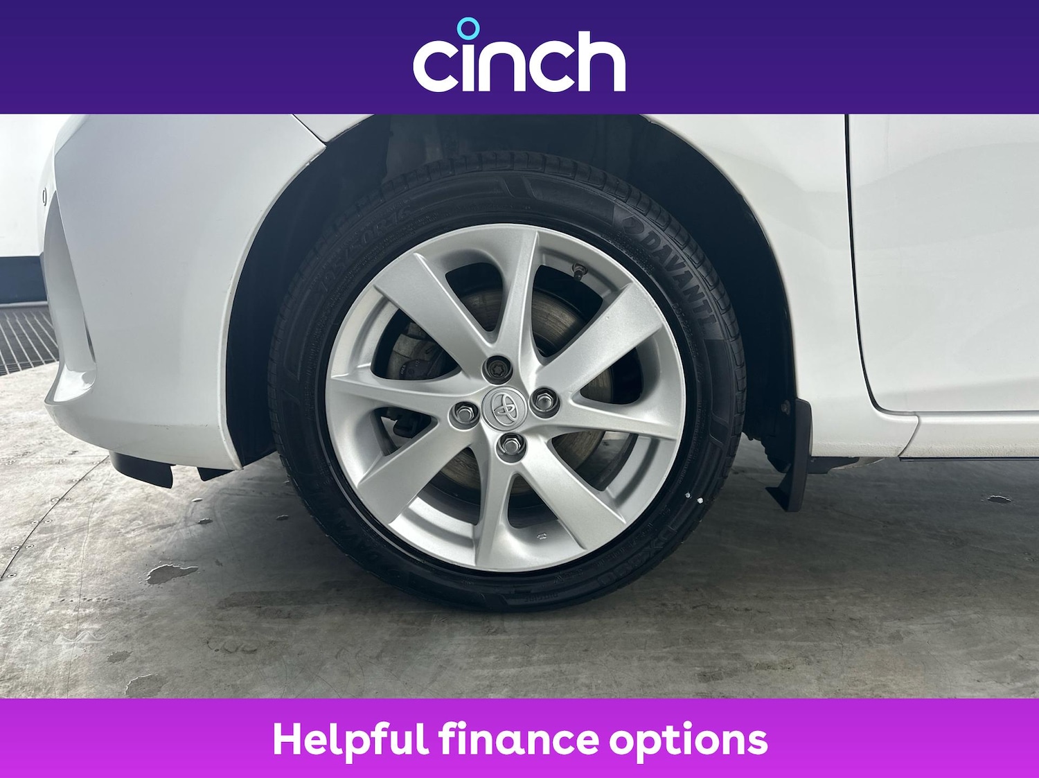 Used Toyota Yaris 2016 for sale - 76376483: Photo 24