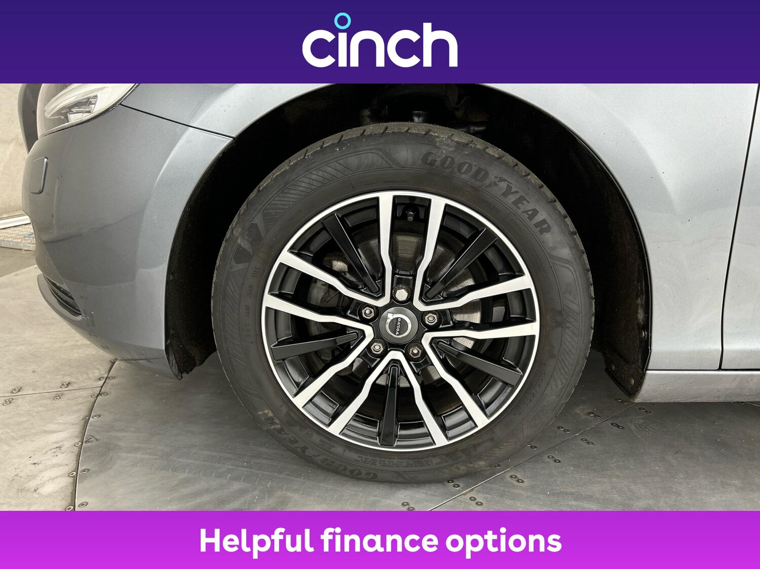 Used Volvo V40 2018 for sale - 76474781: Photo 24