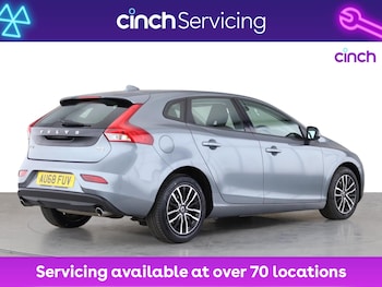 Used Volvo V40 2018 for sale - 76474781: Photo