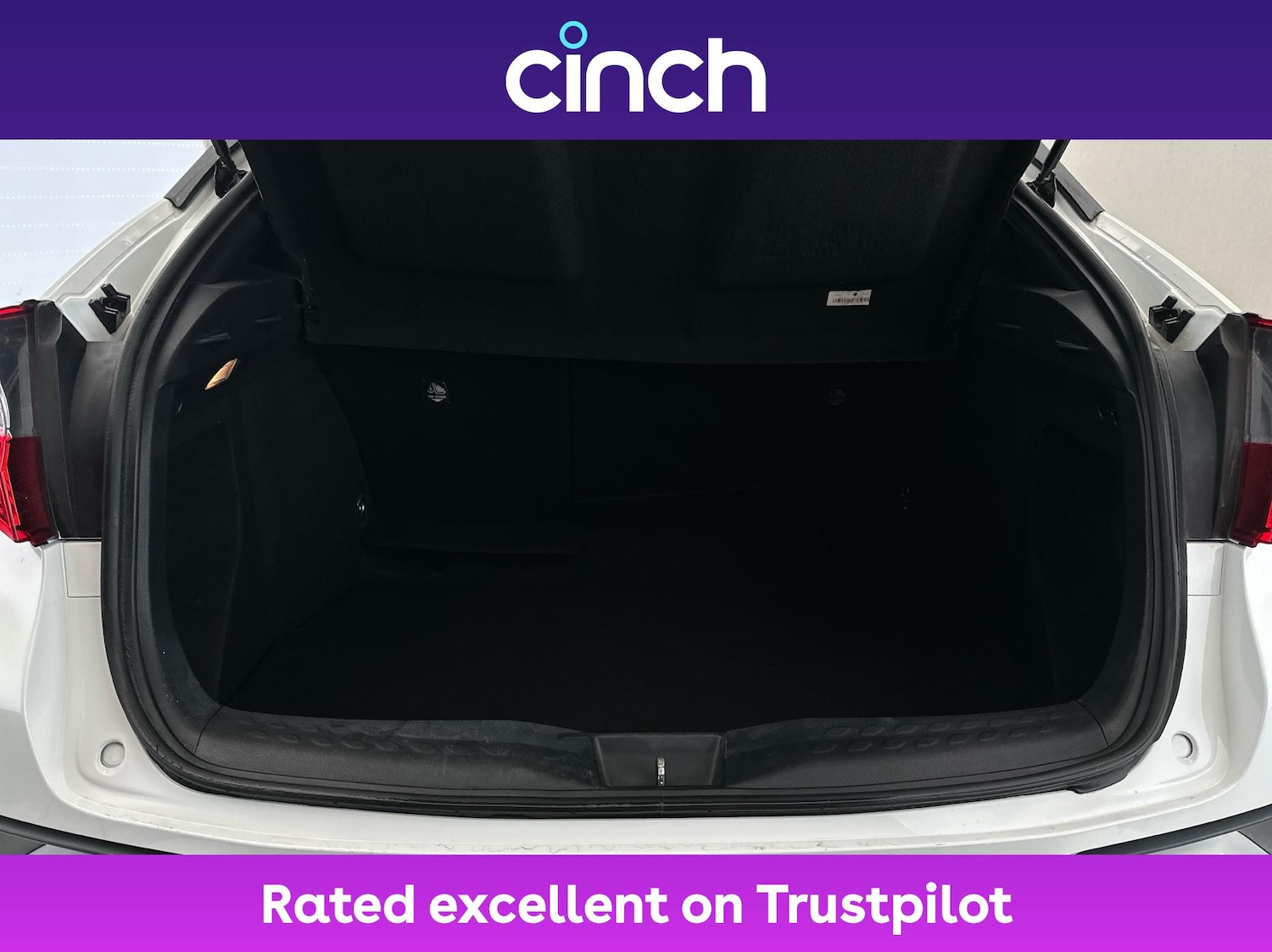 Used Toyota C-HR 2018 for sale - 76545870: Photo 21