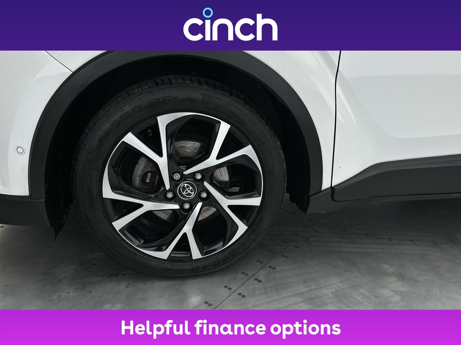 Used Toyota C-HR 2018 for sale - 76545870: Photo 24