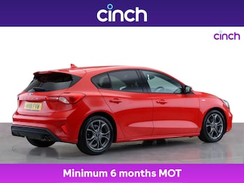 Used Ford Focus 2018 for sale - 77048302: Photo