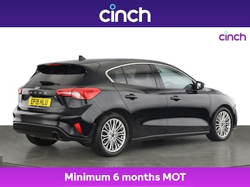 Used Ford Focus 2019 for sale - 76211235: Photo 3