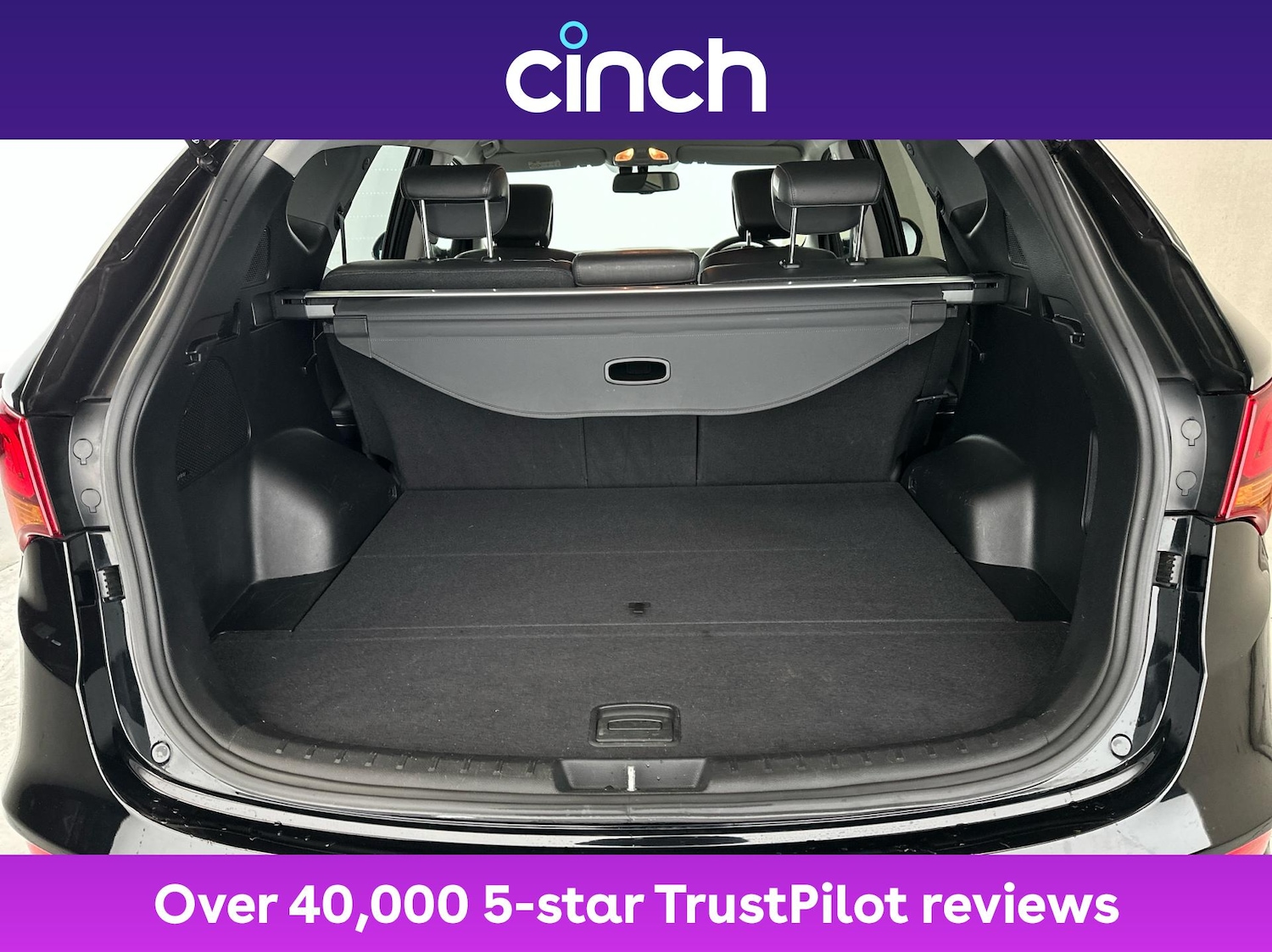 Used Hyundai Santa Fe 2017 for sale - 76888890: Photo 21