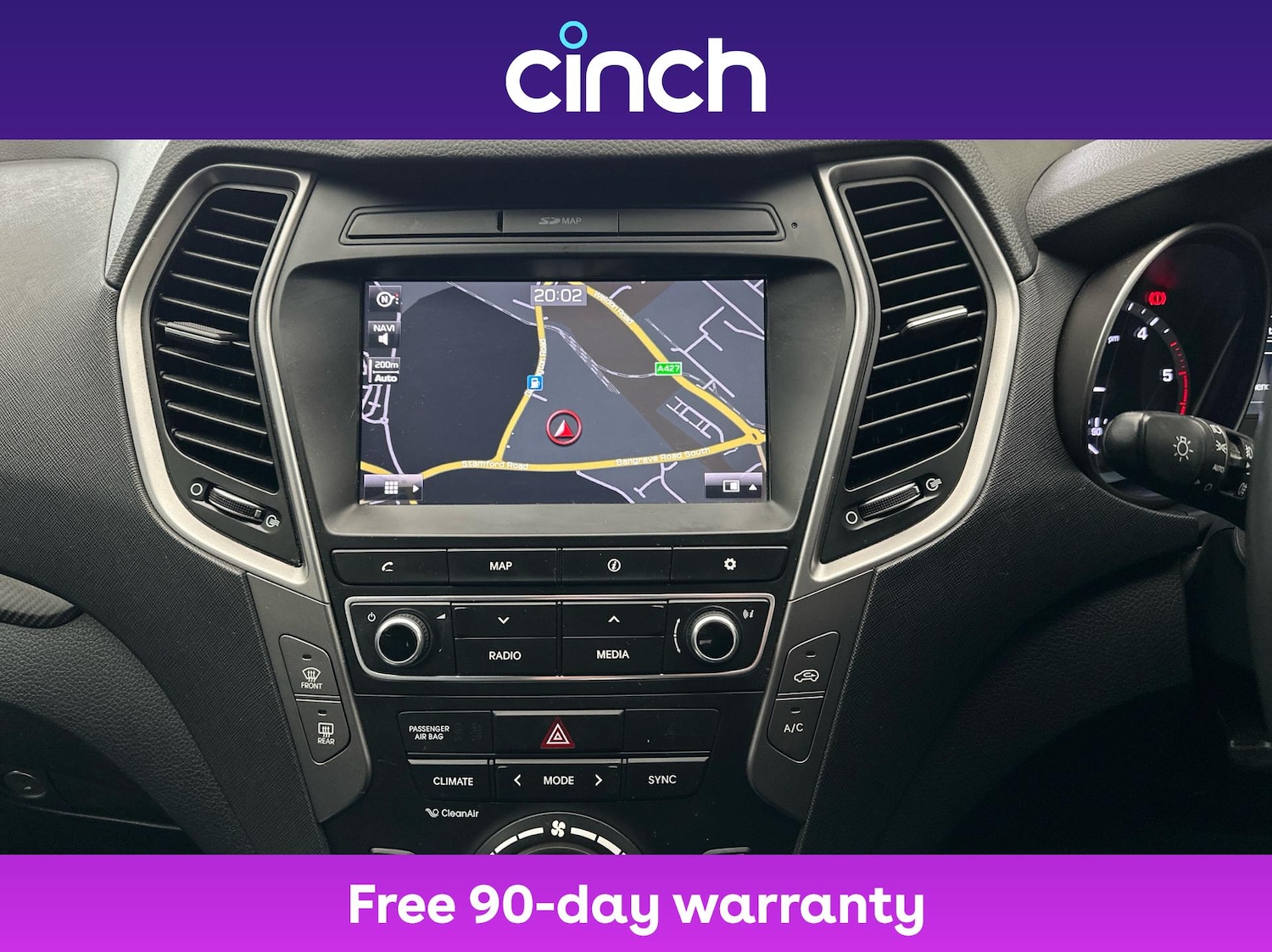 Used Hyundai Santa Fe 2017 for sale - 76888890: Photo 34