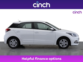 Used Hyundai i20 2017 for sale - 75892549: Photo