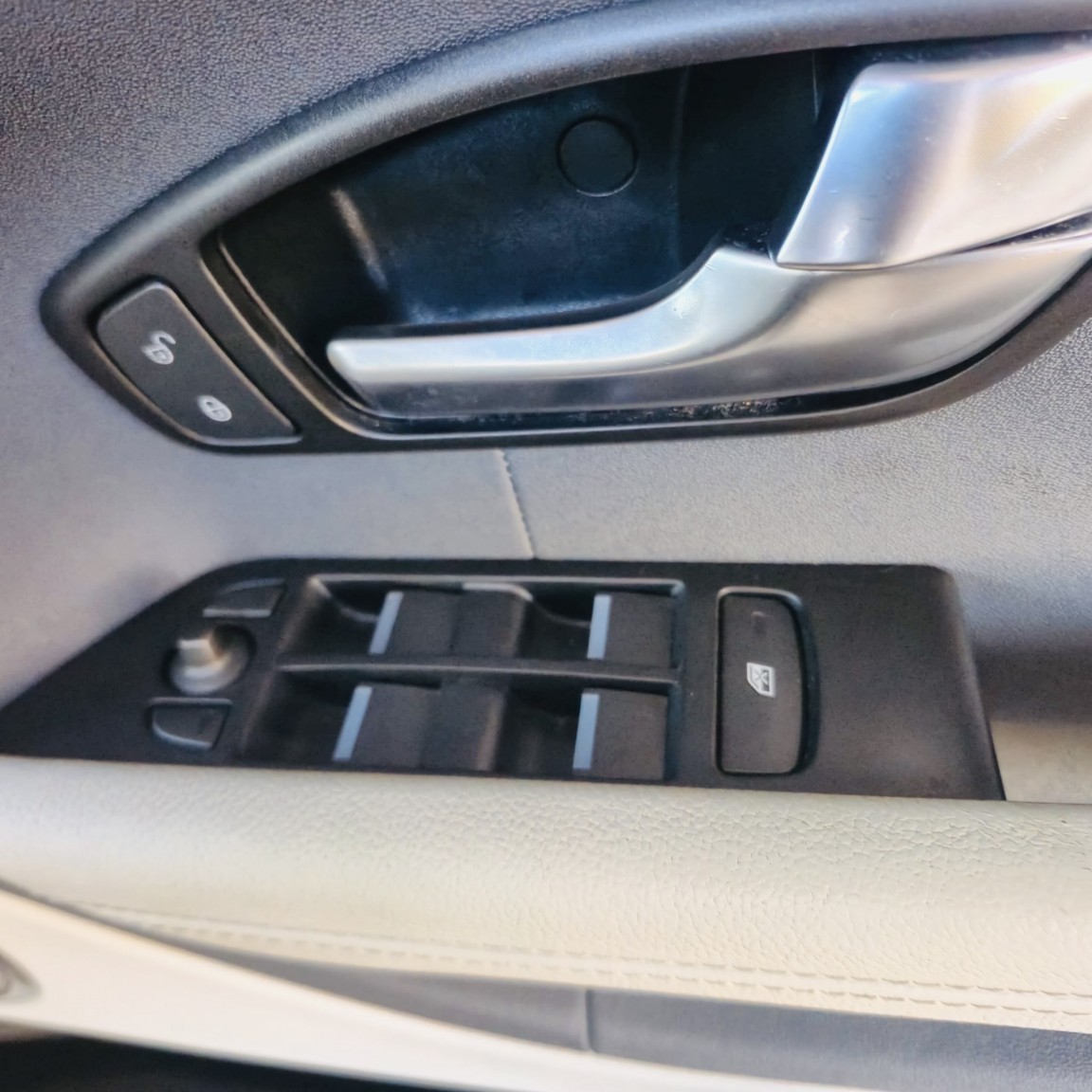 Used Land Rover Range Rover Evoque 2015 for sale - 76455471: Photo 12